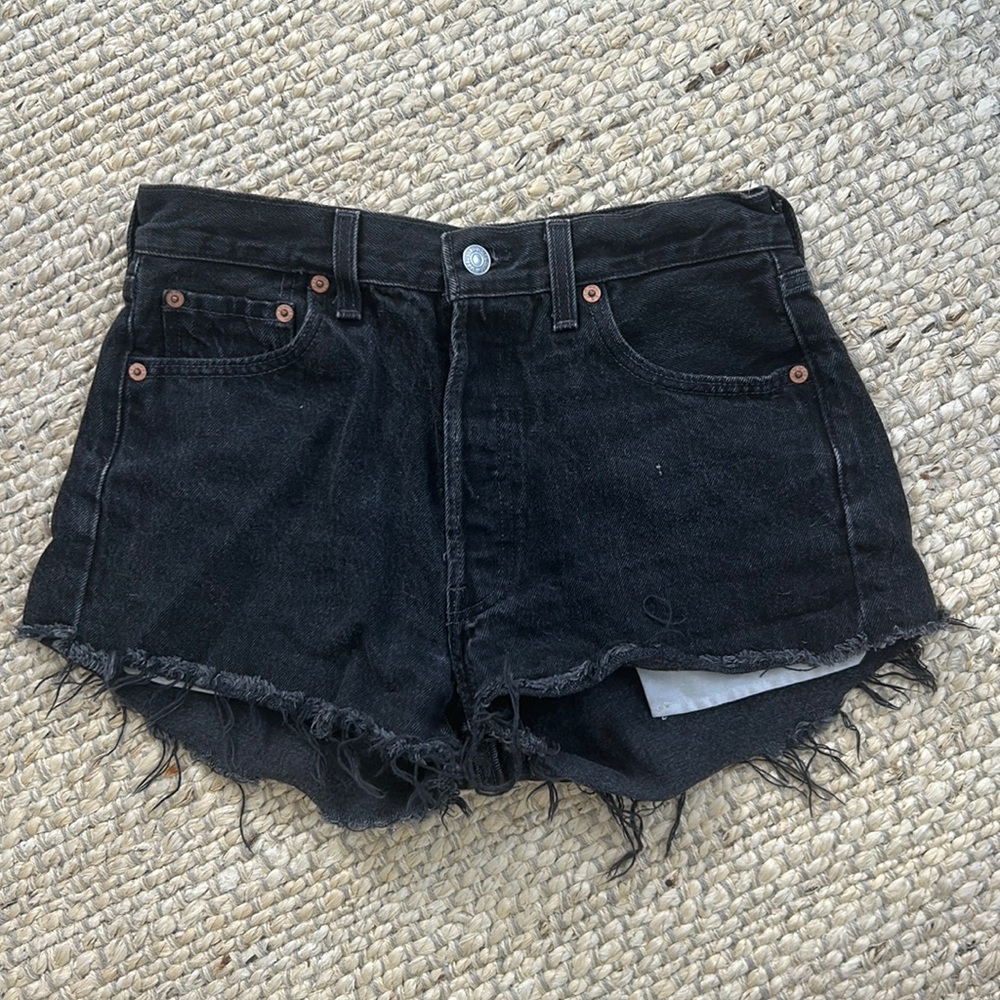 Black Levi denim shorts worn once size 26